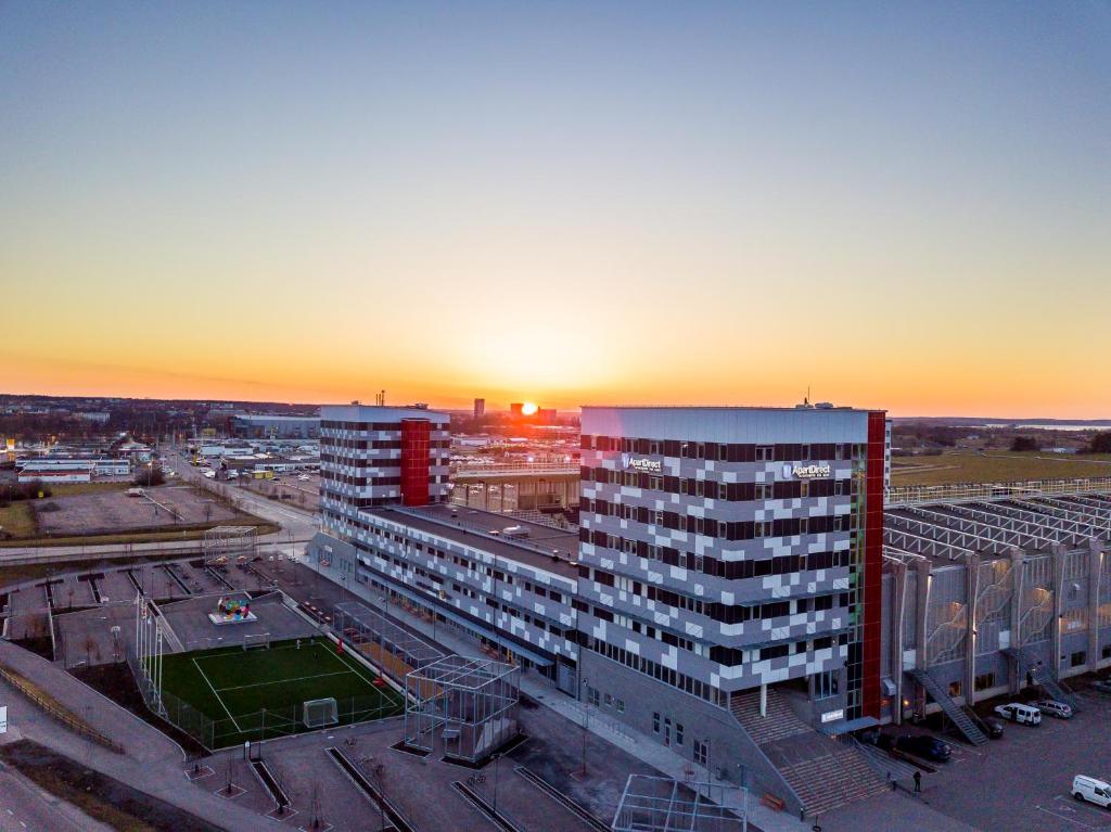 Východ nebo západ slunce při pohledu z apartmánu nebo okolí