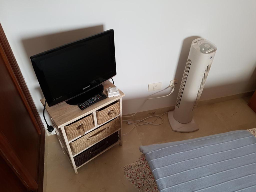 TV a/nebo společenská místnost v ubytování Apartamento San Sebastián de la Gomera