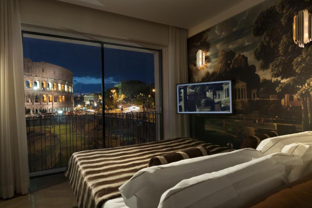 TV a/nebo společenská místnost v ubytování Hotel Palazzo Manfredi – Small Luxury Hotels of the World