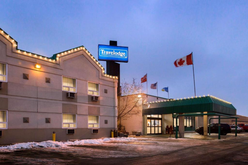 Travelodge by Wyndham Winnipeg East - Resim 4