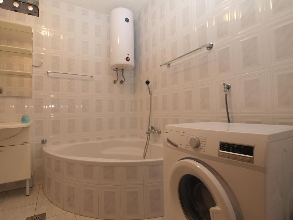 Zdjęcie z galerii obiektu Apartment Dean 1595 w Fažanie