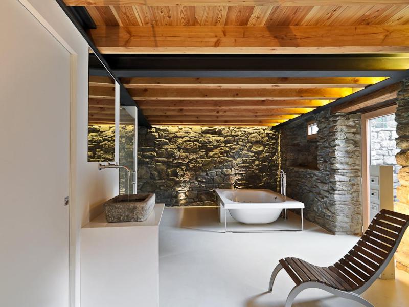 A seating area at Le Coffret