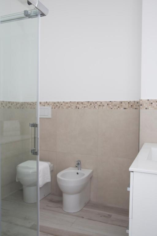 Koupelna v ubytování Rooms A due Passi dal Mare