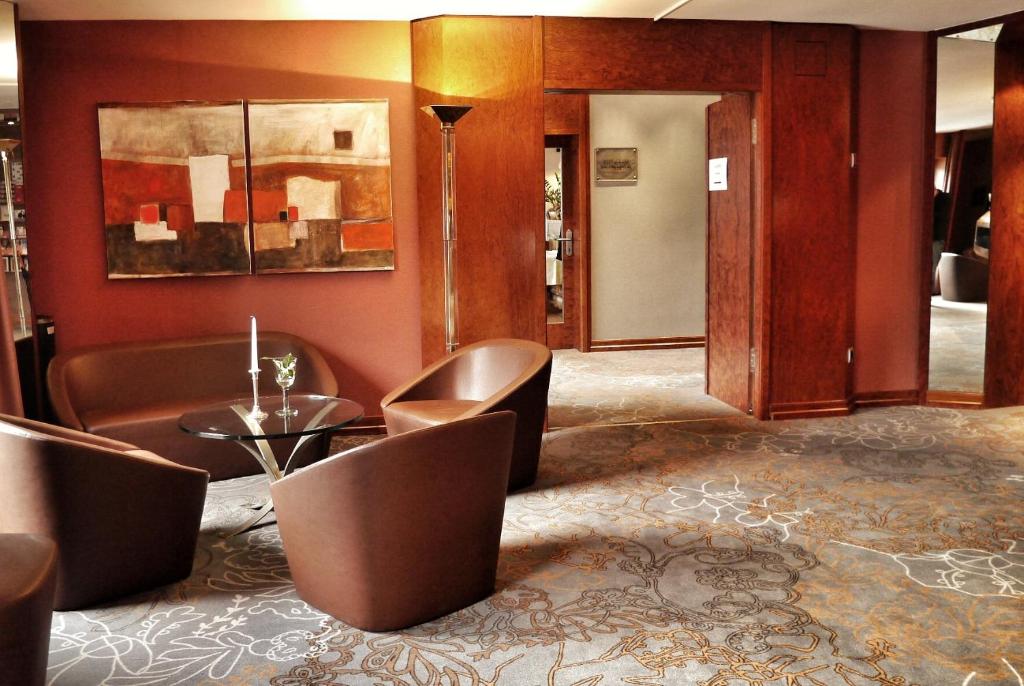 Posezení v ubytování Hotel & Restaurant Walfisch