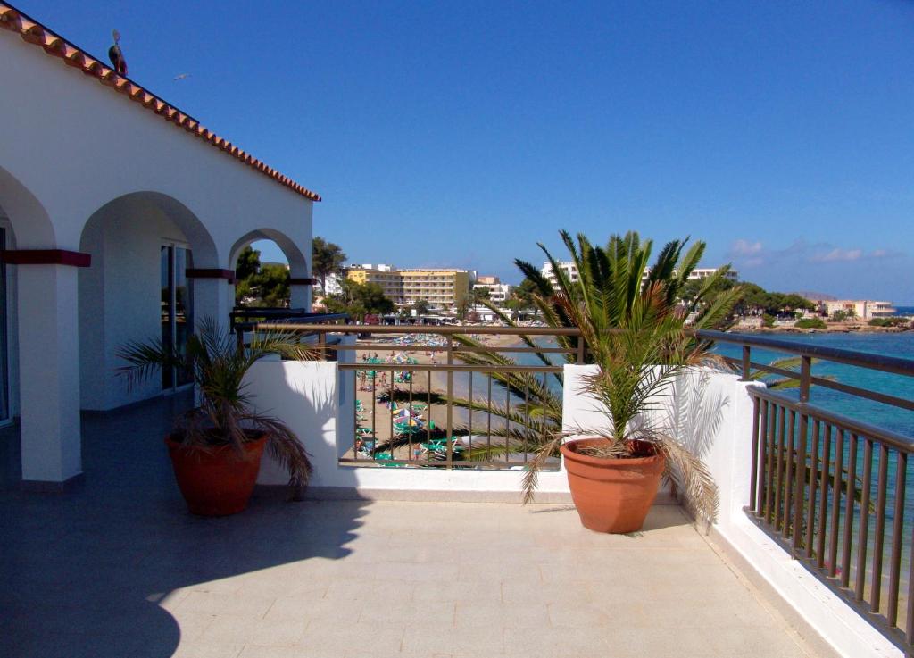 Apartamentos Playa Es Cana, Es Canar – Precios actualizados 2022