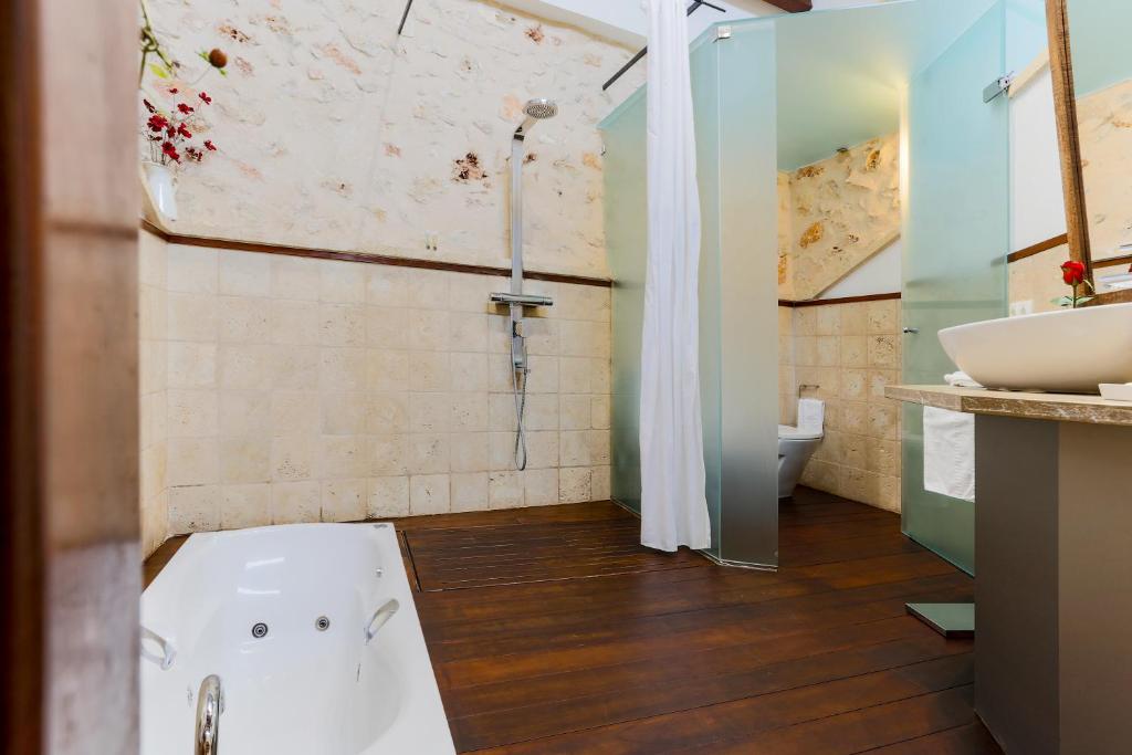 Can Joan Capo - Adults Only - 5