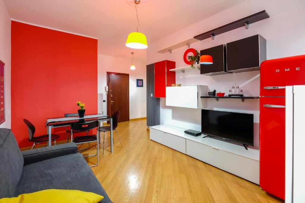 مطبخ أو مطبخ صغير في The Best Rent - Tortona Apartment