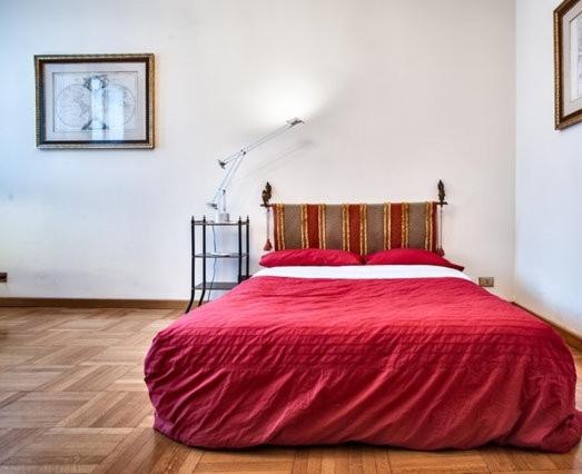 Ліжко або ліжка в номері Piazza Duomo Apartment