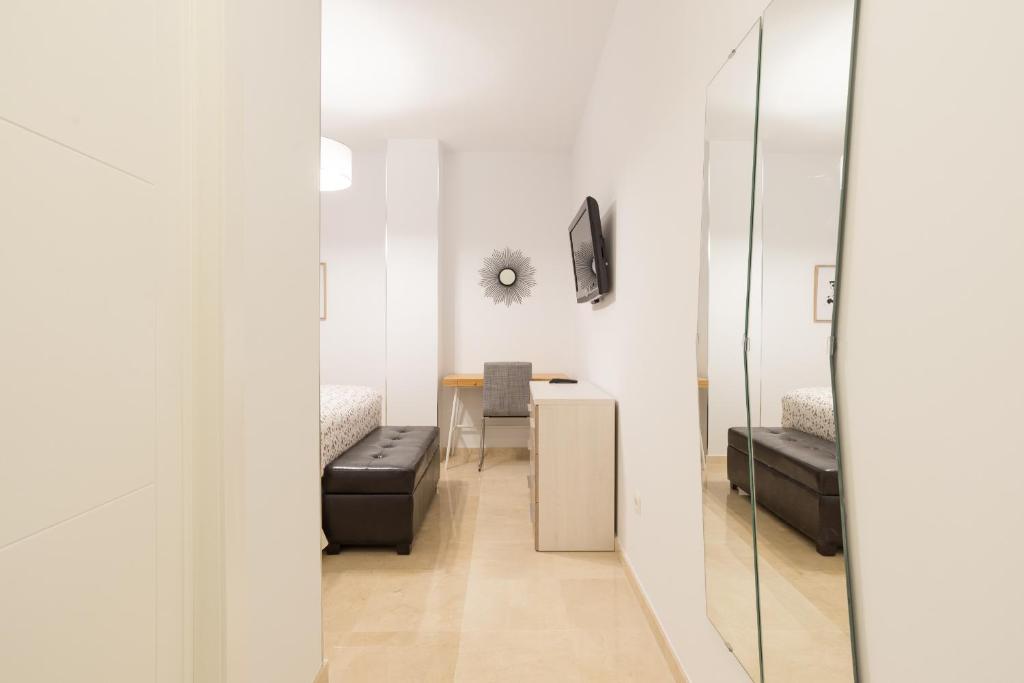 Posedenie v ubytovaní Homemalaga Álamos Luxury