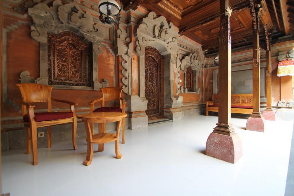 Posezení v ubytování Yuni's House
