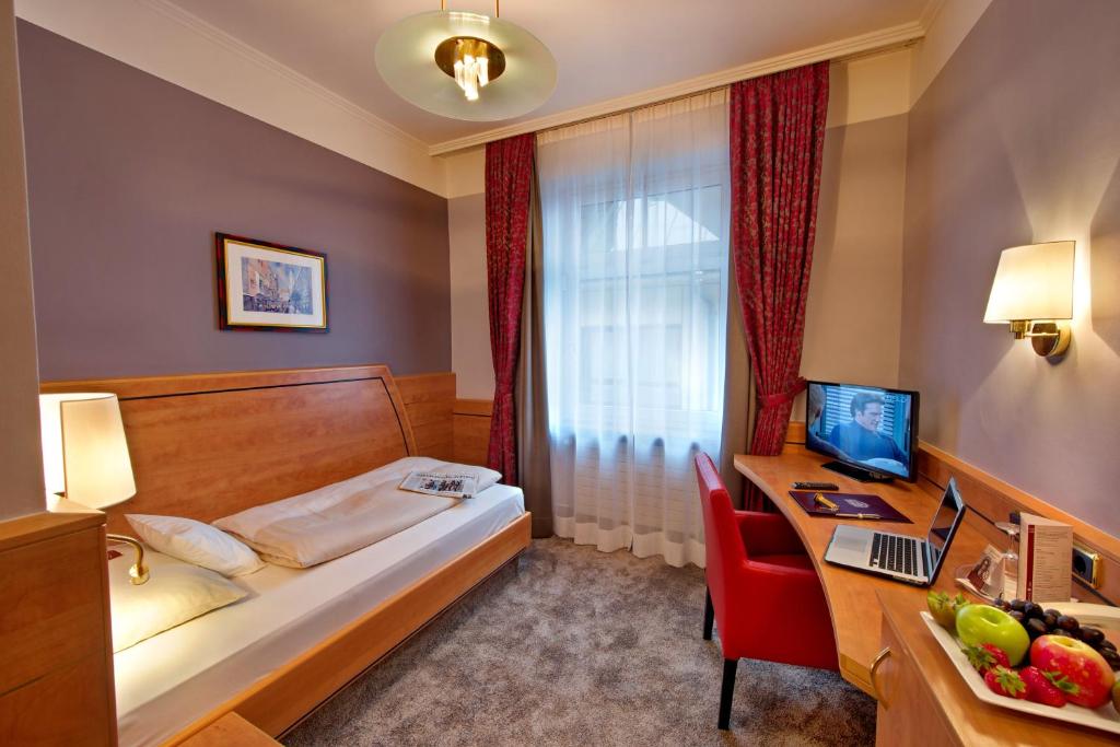 
Standard Single Room
