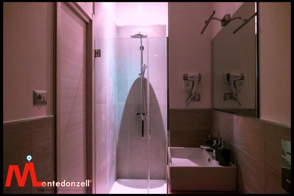 Łazienka w obiekcie Montedonzelli B&B