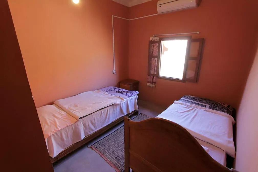 kasbah Ait arbi - Double Room With Air Conditioning