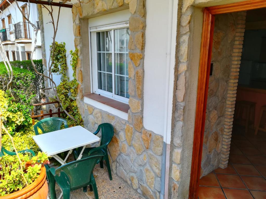 Fotografie z fotogalerie ubytování Casa Arroyo Los Ubios Arroyo Frio v destinaci Arroyo Frio