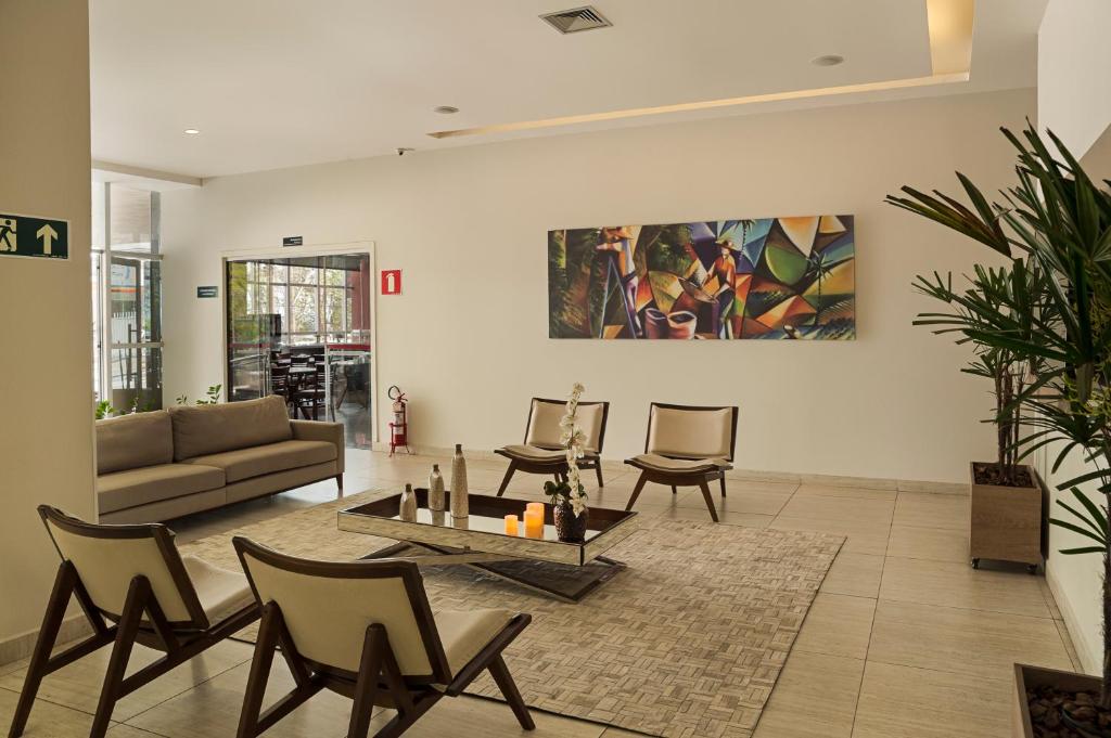  Tryp by Wyndham Varginha Cafe Royal
