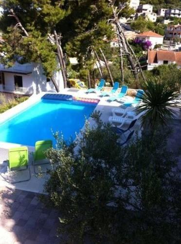 Bazén v ubytovaní Apartmenthouse Trogir (4236) alebo v jeho blízkosti