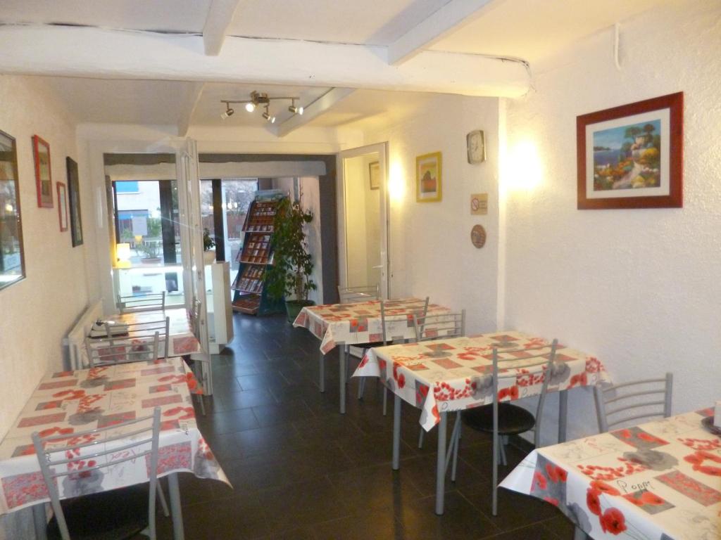 Restaurace v ubytování Hôtel le Calypso