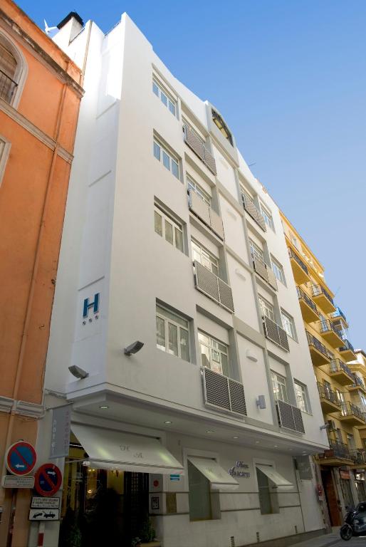 Anacapri, Granada – Updated 2023 Prices