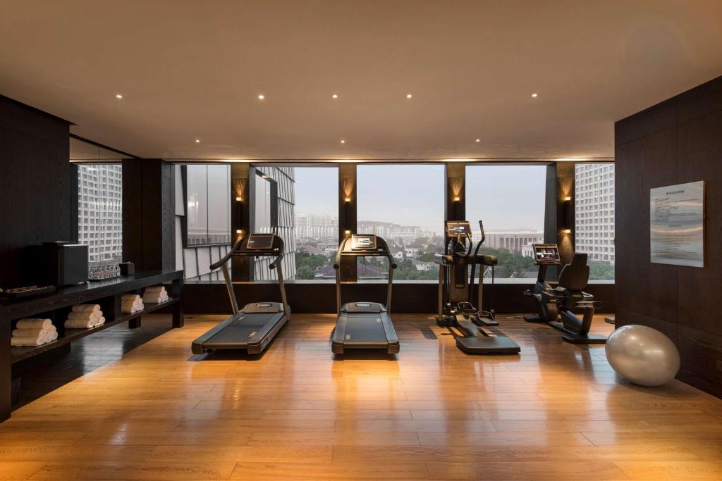 Fitness centrum a/nebo fitness zařízení v ubytování Hyatt Regency Wuhan Optics Valley