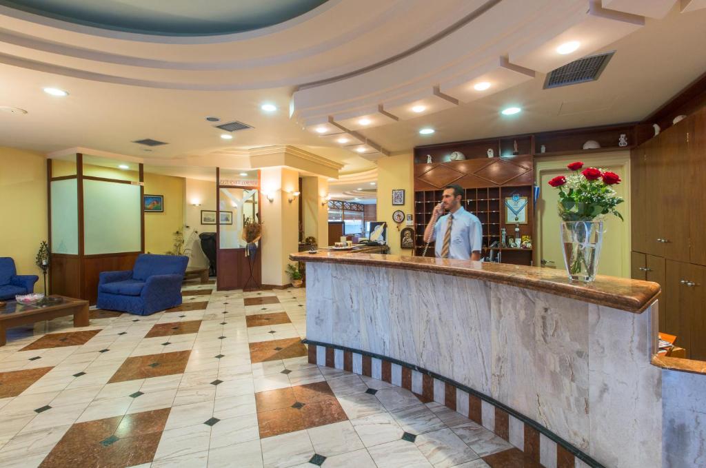 Vstupní hala nebo recepce v ubytování Tolon Holidays Hotel