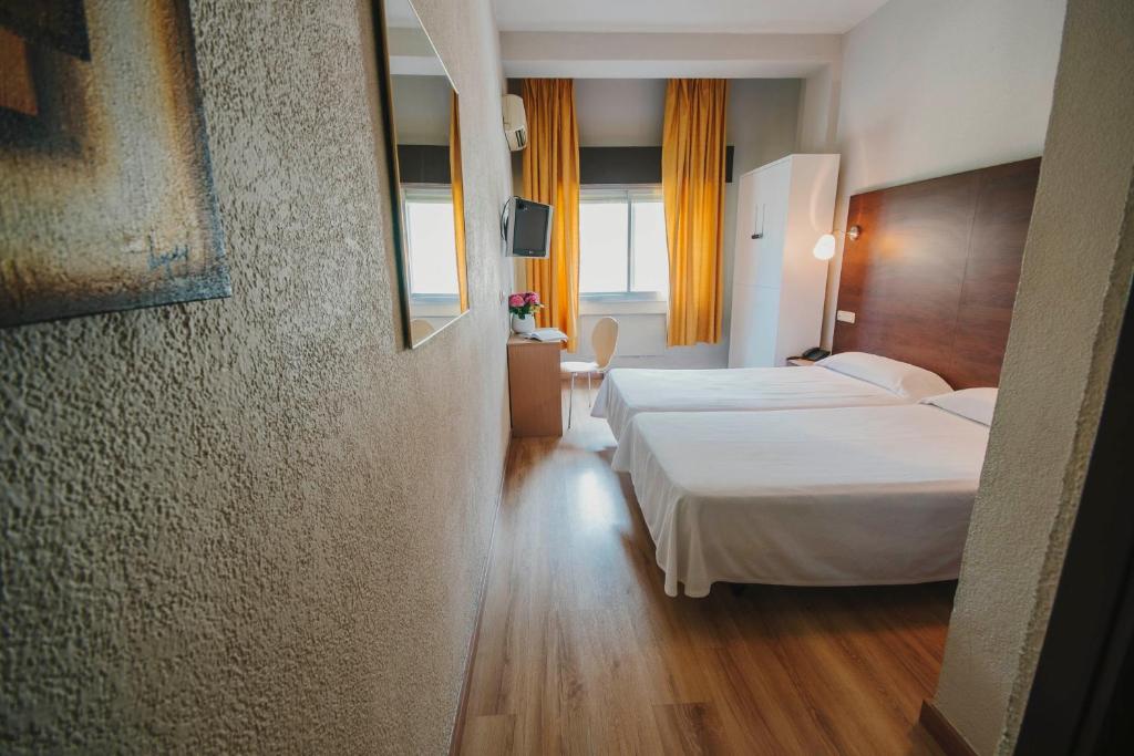 Hotel Embajador, Almería – Updated 2023 Prices