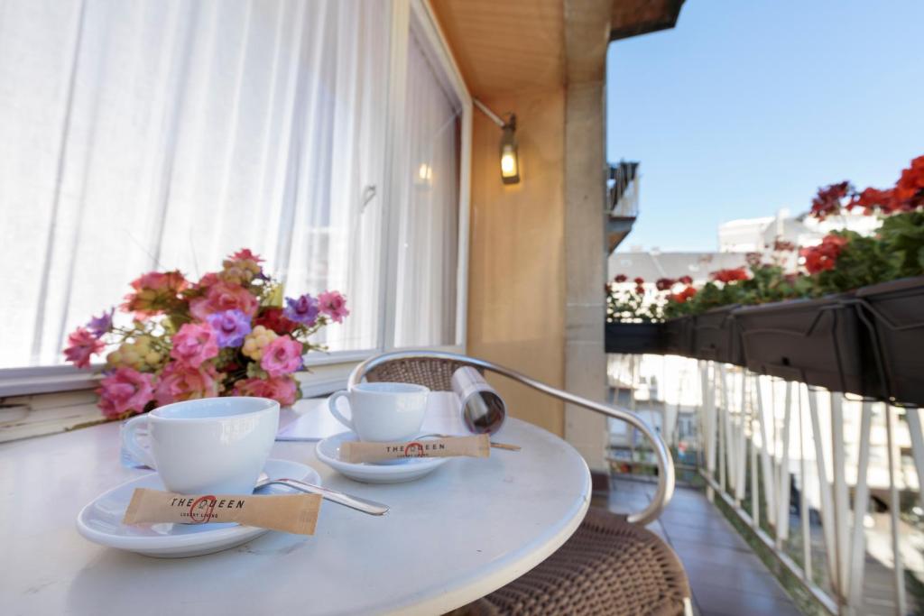 The Queen Luxury Apartments - Villa Carlotta - Deluxe-Apartment Mit Zwei Schlafzimmern Mit Balkon