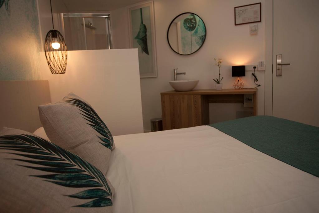 Hotel Torá - Single Room