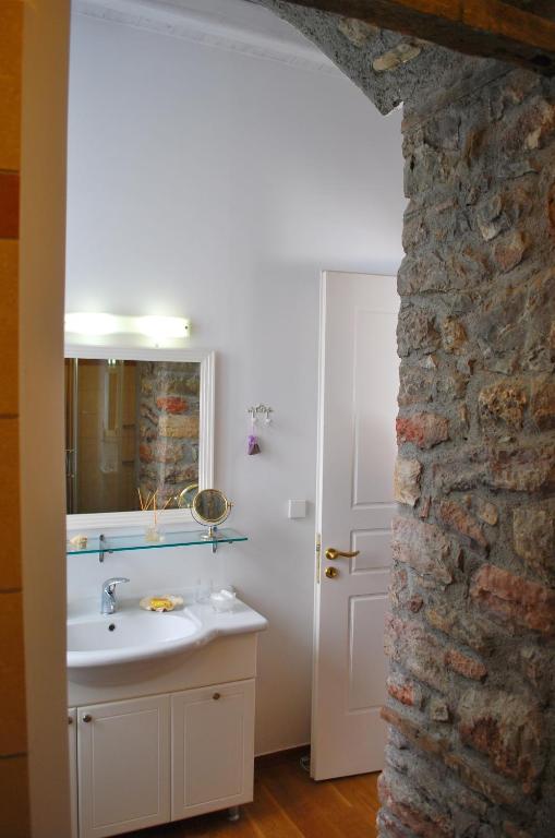 Koupelna v ubytování Villa "Pietra e Mare"
