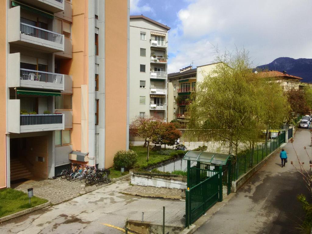 Budynek, w którym mieści się apartament