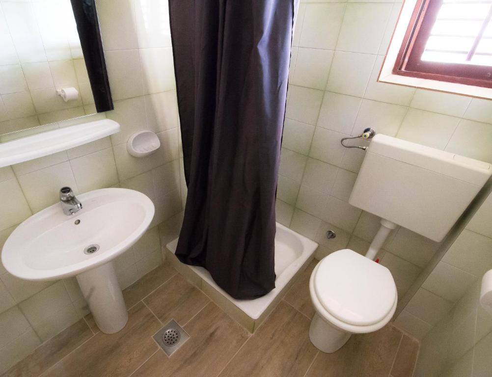 Kúpeľňa v ubytovaní Marivo Guest House