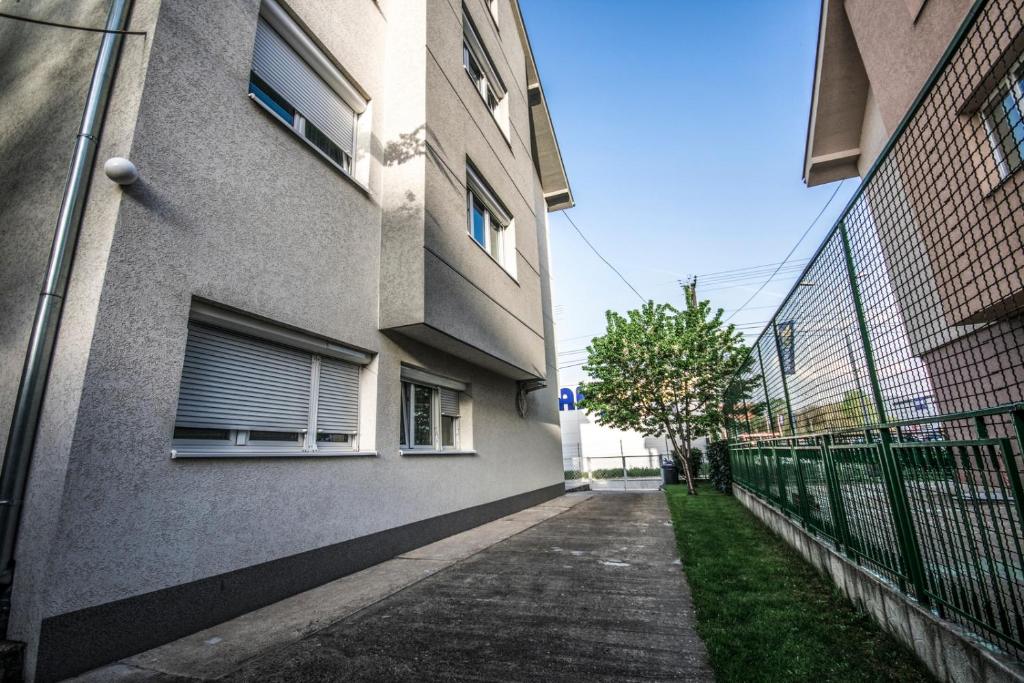 Budova, kde se apartmán nachází