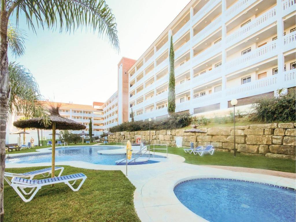 Bazén v ubytování Manilva Playa nebo v jeho okolí