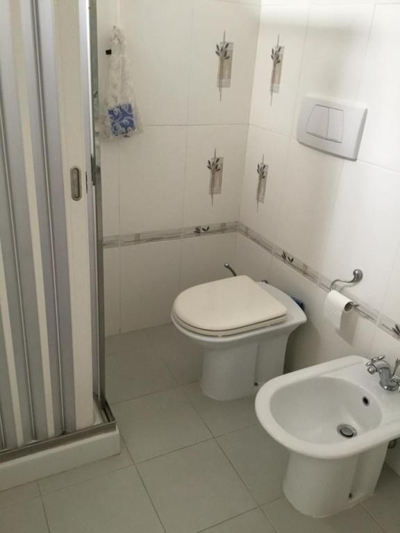 Kúpeľňa v ubytovaní Appartamento Casa Tonina