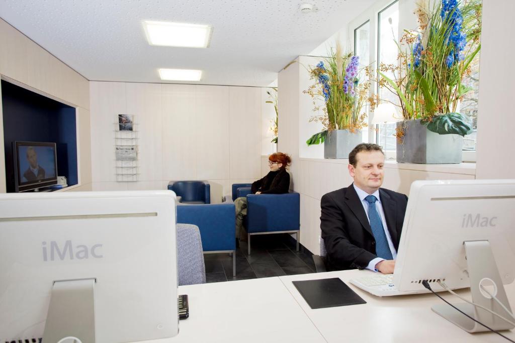 Hotel Bristol Zurich - Resim 7
