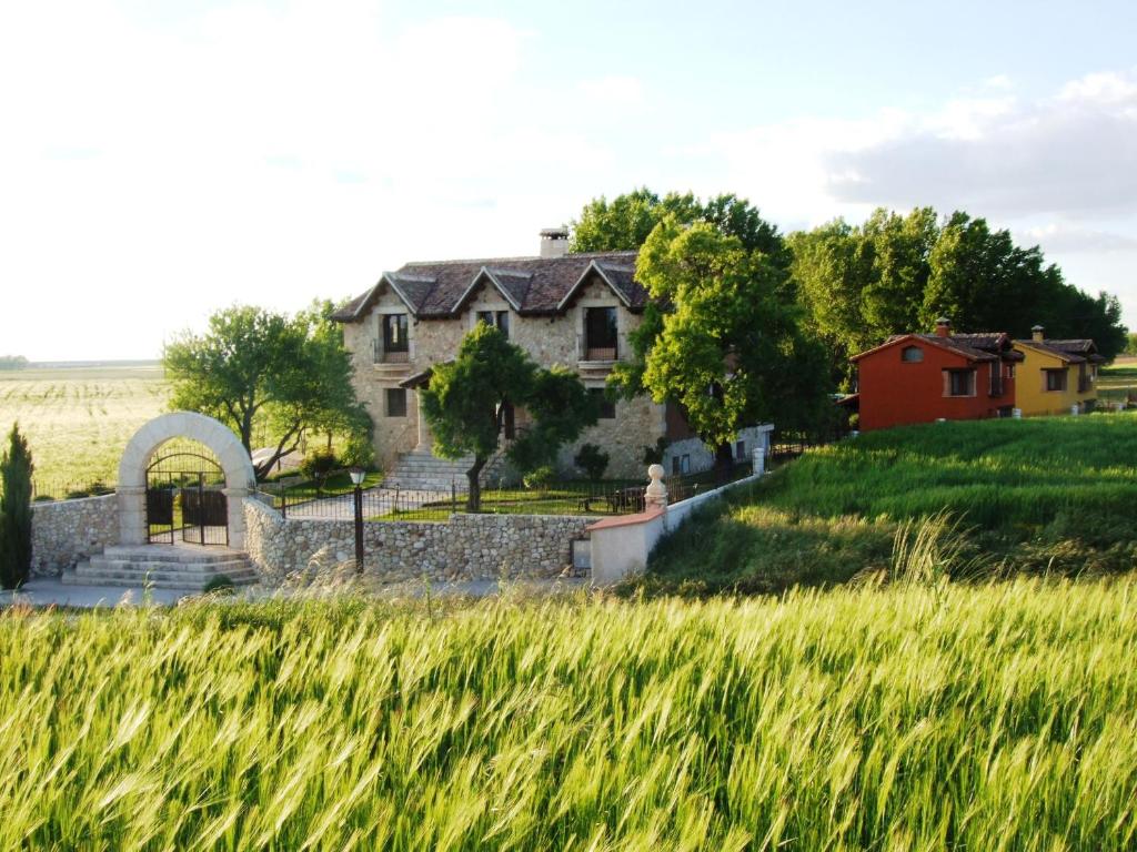 A Toca Casas Rurales en Turegano Segovia - Casa De Cinco Dormitorios