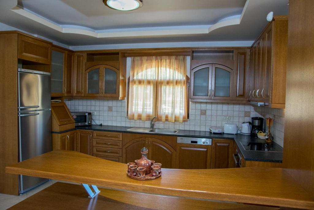 Kuchnia lub aneks kuchenny w obiekcie Villa Tinadora