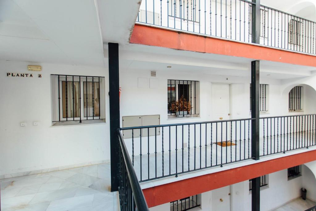 One and Lux- Lagar, Sevilla – Bijgewerkte prijzen 2023