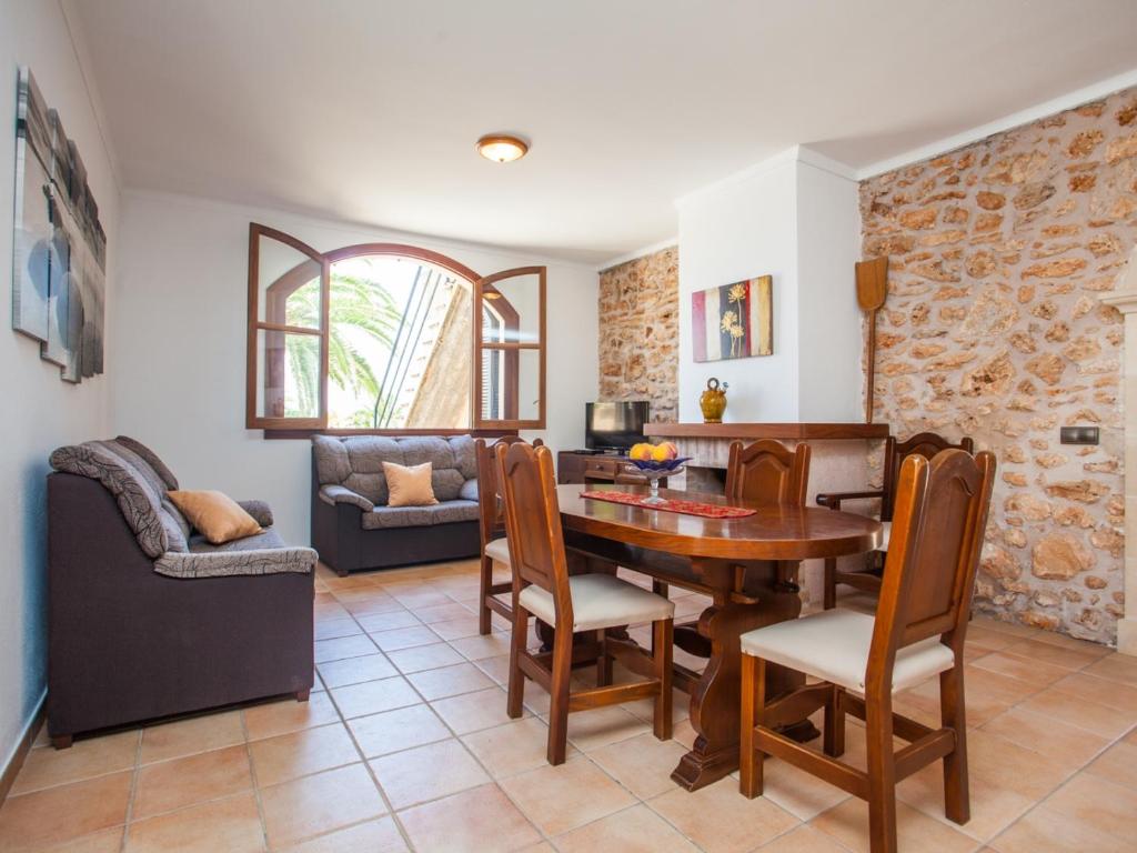 A seating area at Finca Ses Comes