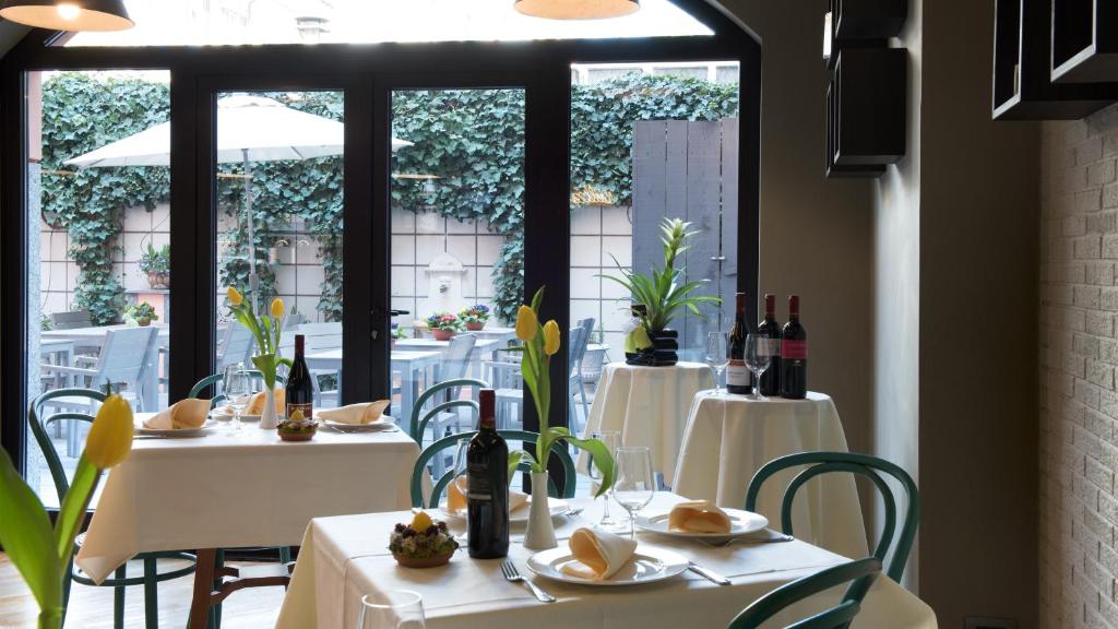 Hotel Lombardia - Resim 13