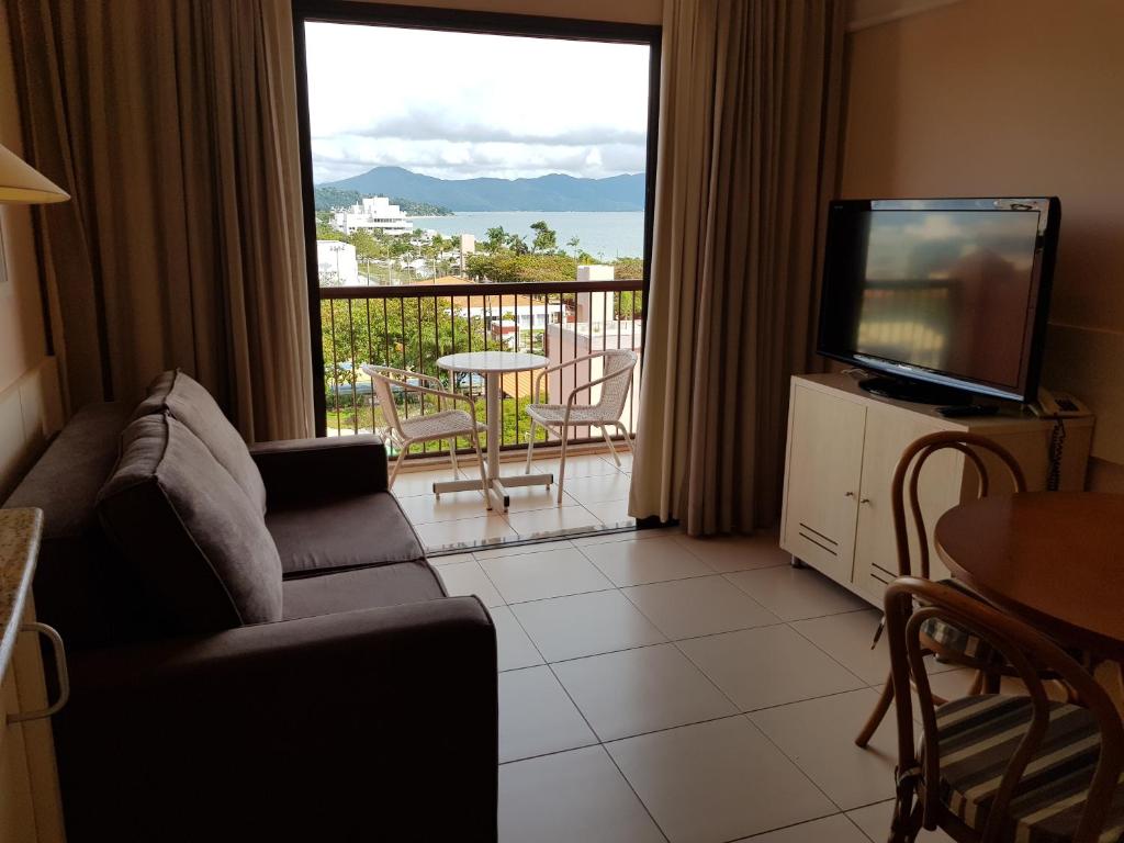  Suítes e Studios no Hotel Jurerê Beach Village