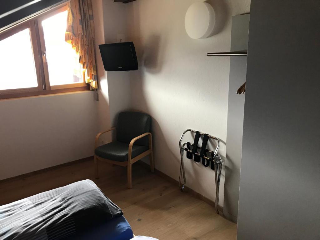 TV a/nebo společenská místnost v ubytování Hotel Restaurant Kulm