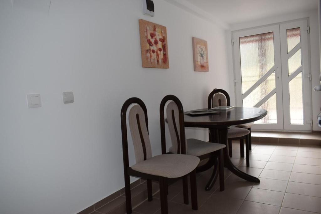 Fotografie z fotogalerie ubytování Casa VIV v destinaci Kiril