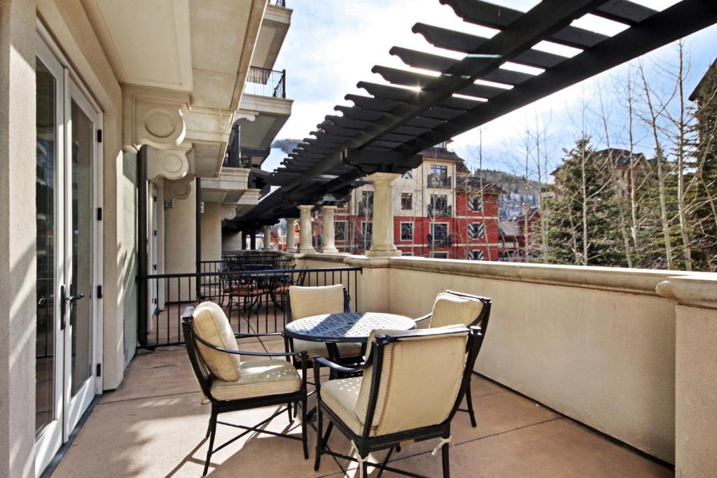 The Arrabelle at Vail Square, a RockResort - Suite Junior