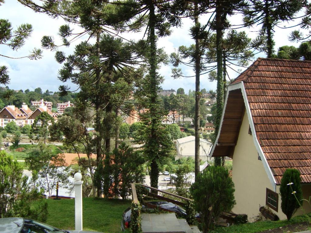  Chalé Suiço de Campos do Jordão