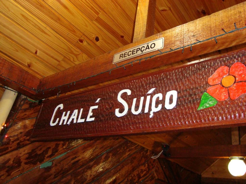  Chalé Suiço de Campos do Jordão