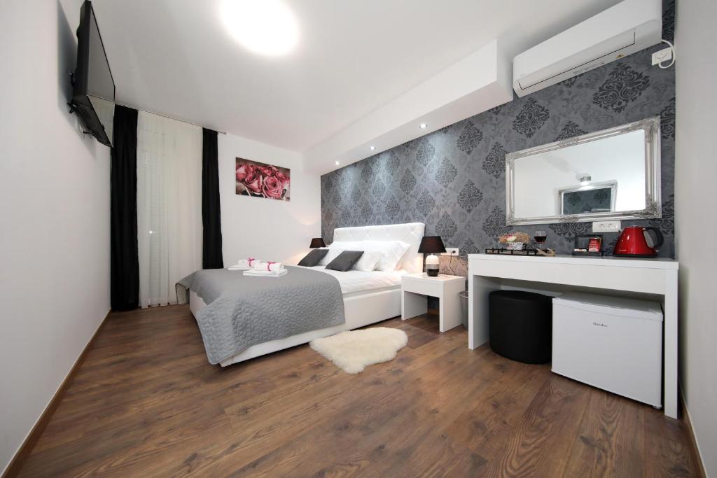 Zadar Luxury Rooms - Habitación Doble De Lujo Con Ducha