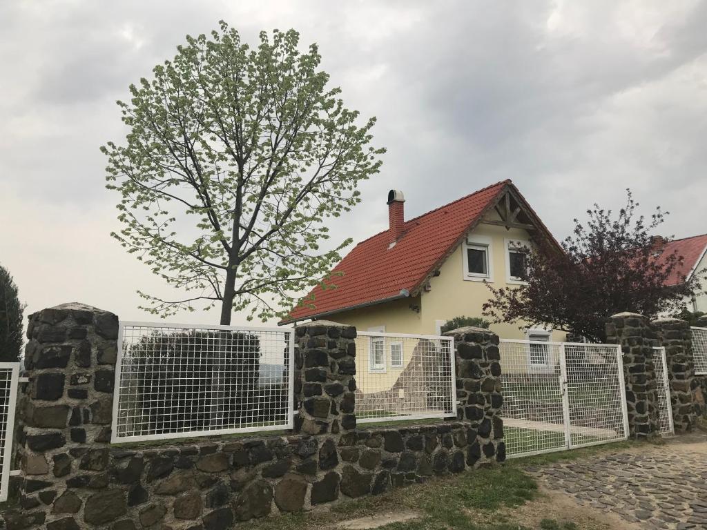 Farkas Apartman Rezi 8373 Rezi, Külterület 3157. Hrsz kép - 1