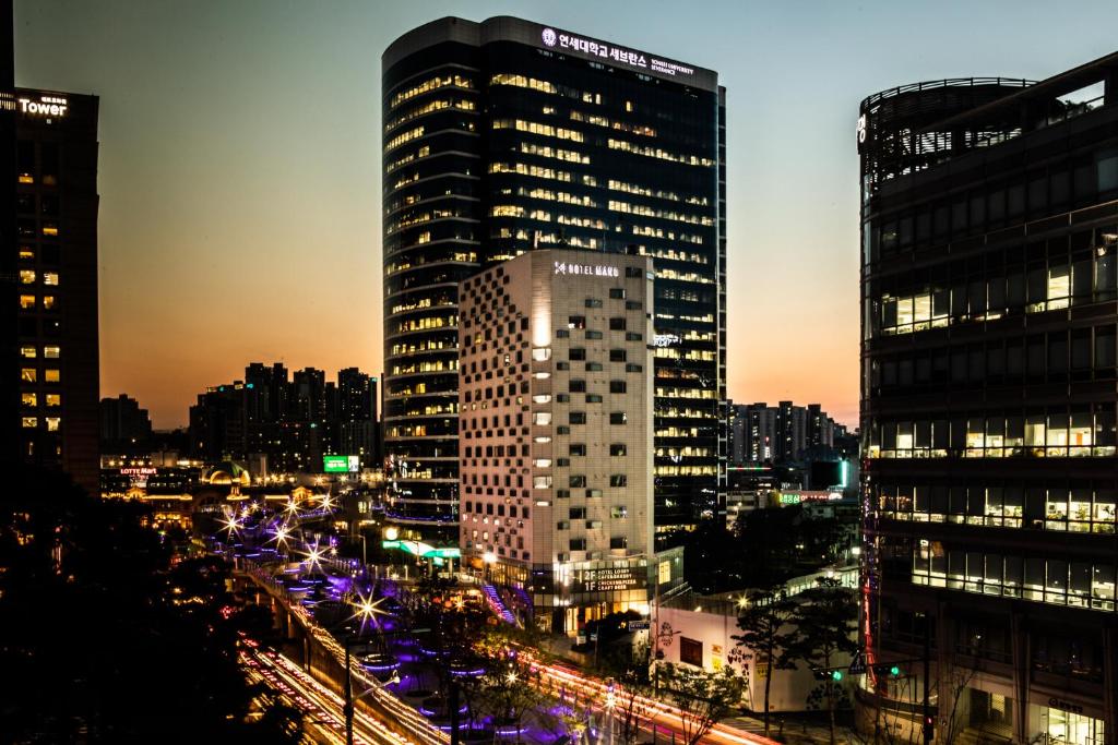서울 전경 또는 호텔에서 바라본 도시 전망