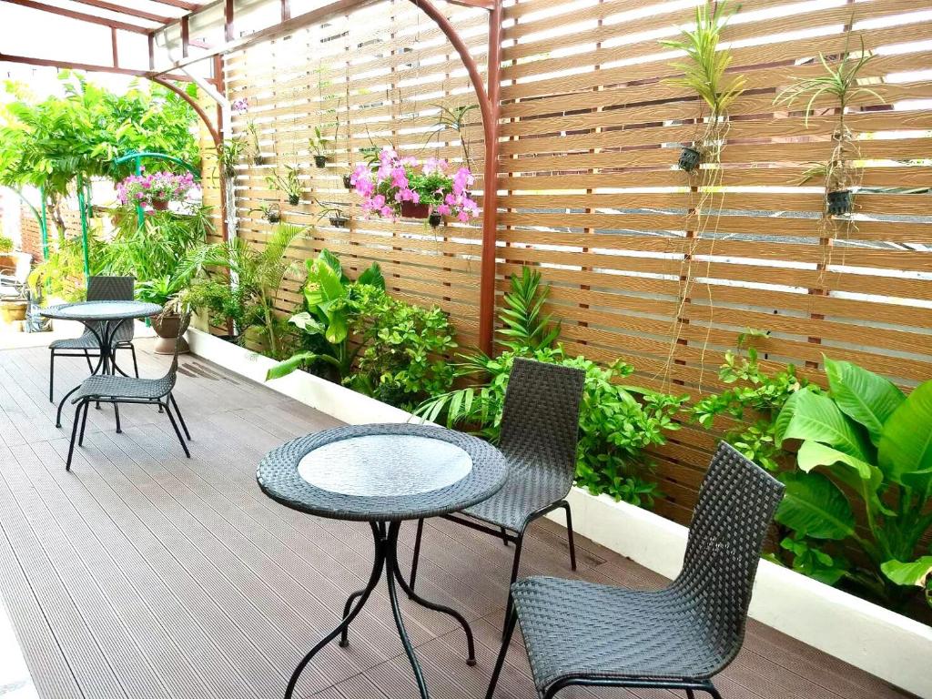 Mei Zhou Phuket Hotel - SHA Plus