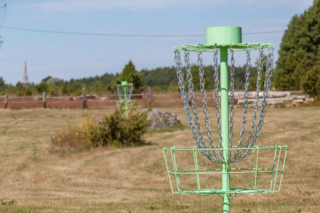 Golf v kempu nebo okolí